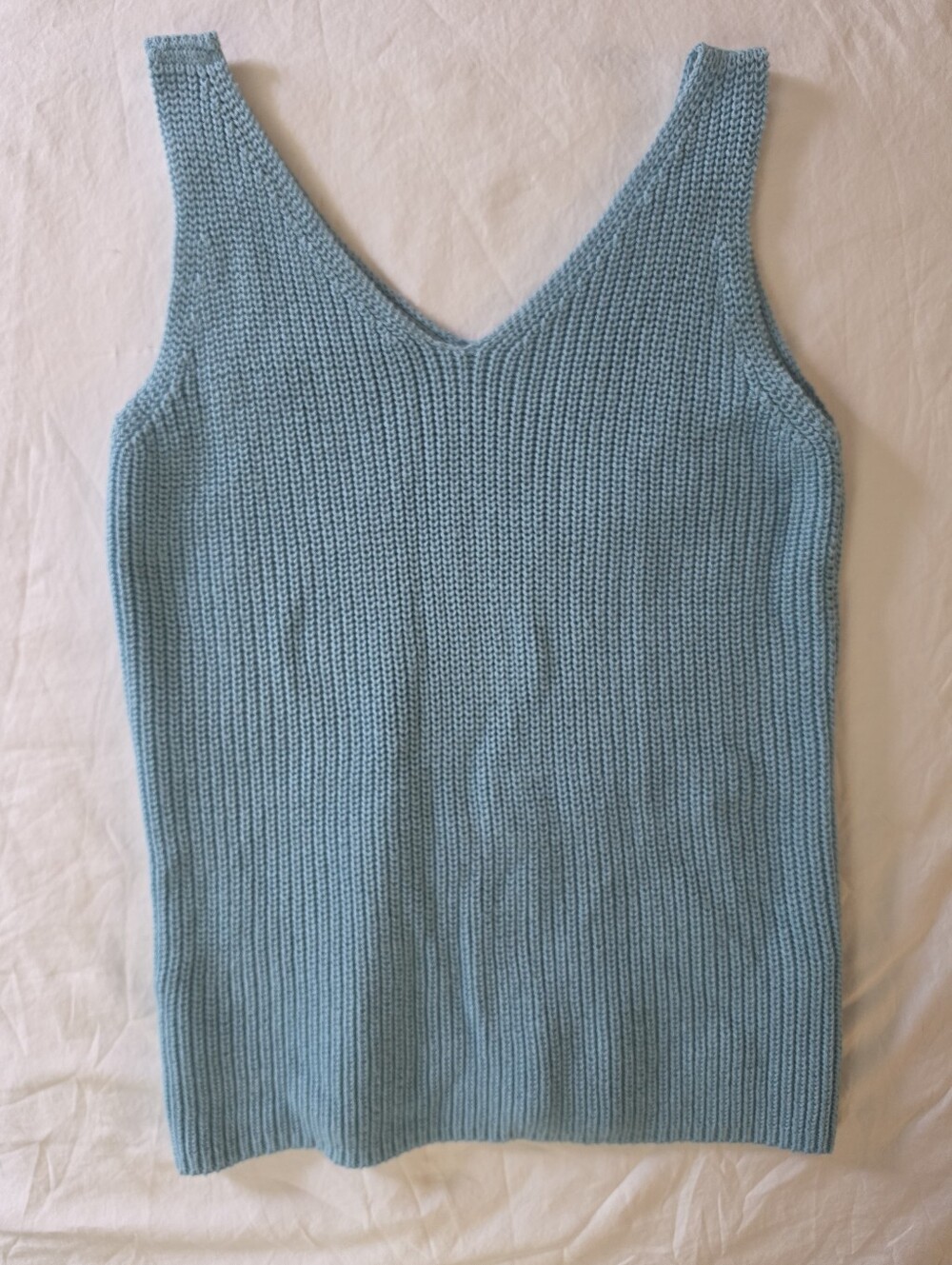 Sky Light Blue Heavyweight Ribbed Knit V-Neck Sweater Tank Top Small S